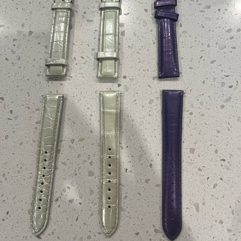Michele watch bands: Set of 3
1 Purple and 2 White/Off White
16 mm